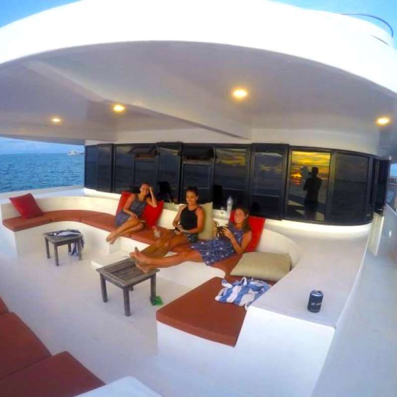 Manta Cruise