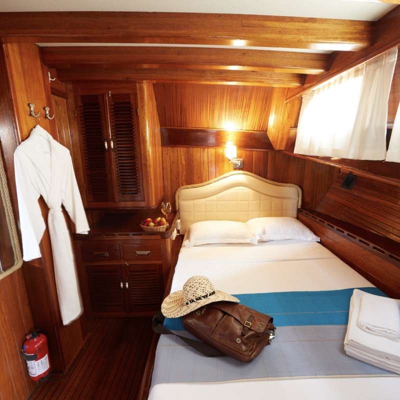 Pearl 111