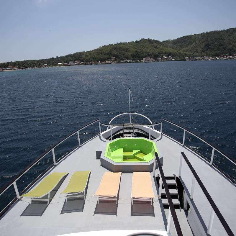 Stella Maris Explorer